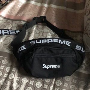 authentic supreme fanny pack